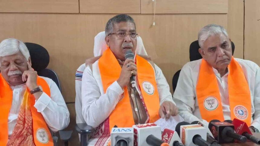 पलामू में गरजे आदित्य साहू: राम मंदिर चोरी और बालू संकट पर हड़कंप